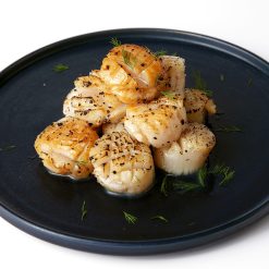 Frozen Scallops（Wild Caught Sea Scallops 2.2lb/35Ounces/1000g Frozen scallops provided by a company called Kyuichi Corporation in Hokkaido, Japan.）
